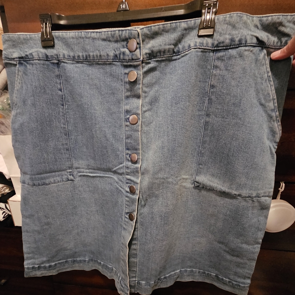 Ava & Viv Denim Button-Front Skirt Plus Size 3X